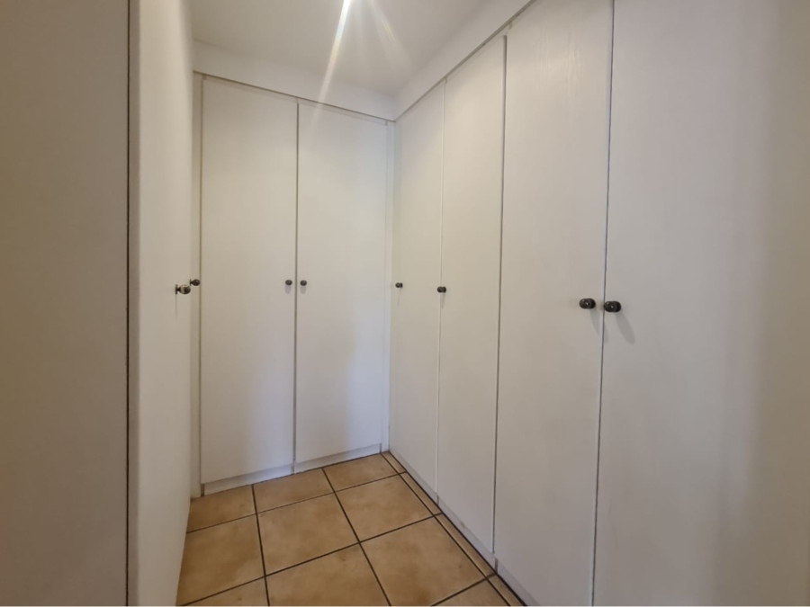 To Let 4 Bedroom Property for Rent in Eagles Landing North West